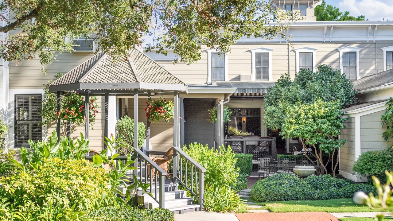 Photo of Outdoor in Oak Park