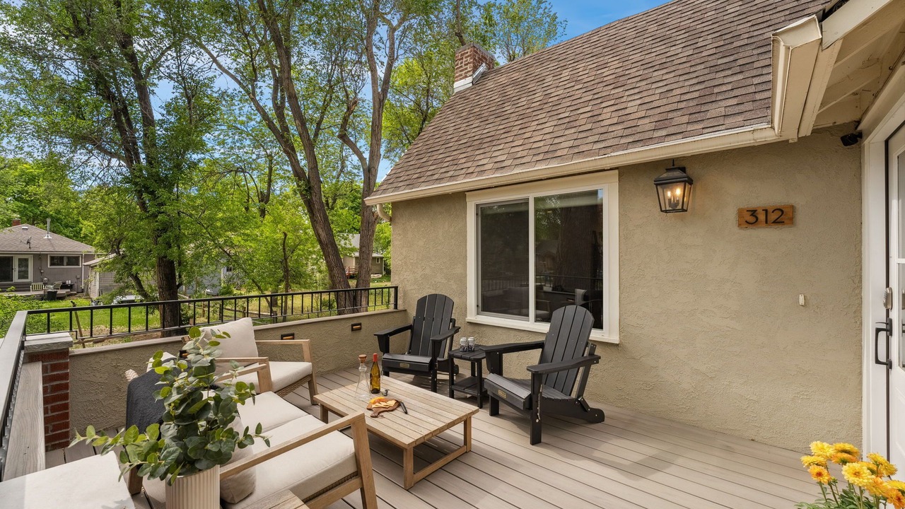 Photo of Patio Balcony in University Park