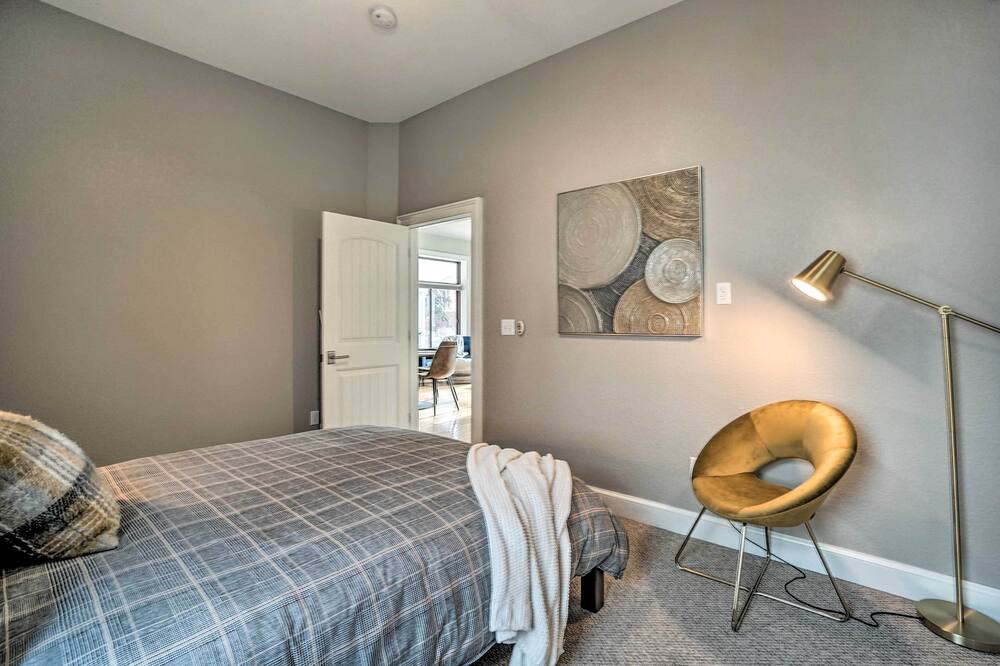 Photo of Bedroom in Old Town West