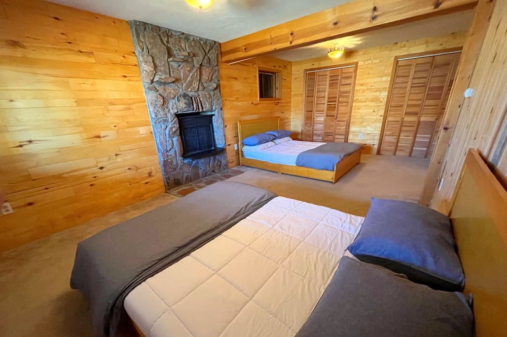 Photo of Bedroom in Grand Lake