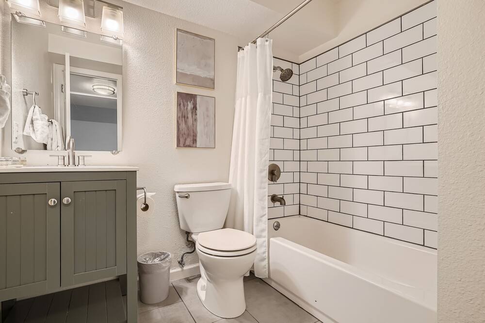Photo of Bathroom in Lakewood