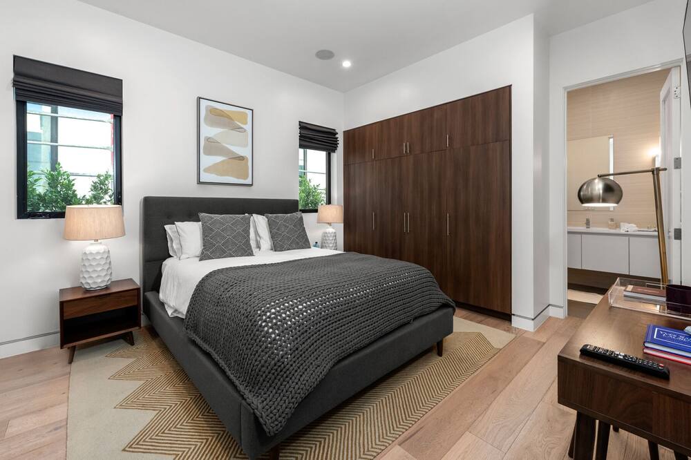 Photo of Bedroom in Tri-West