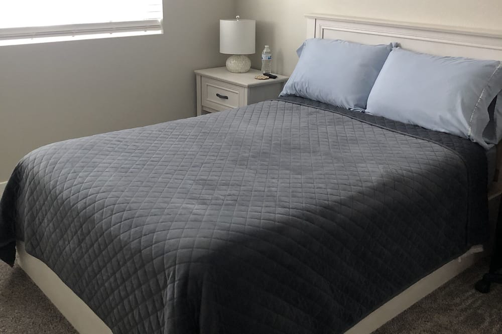 Photo of Bedroom in Galeton