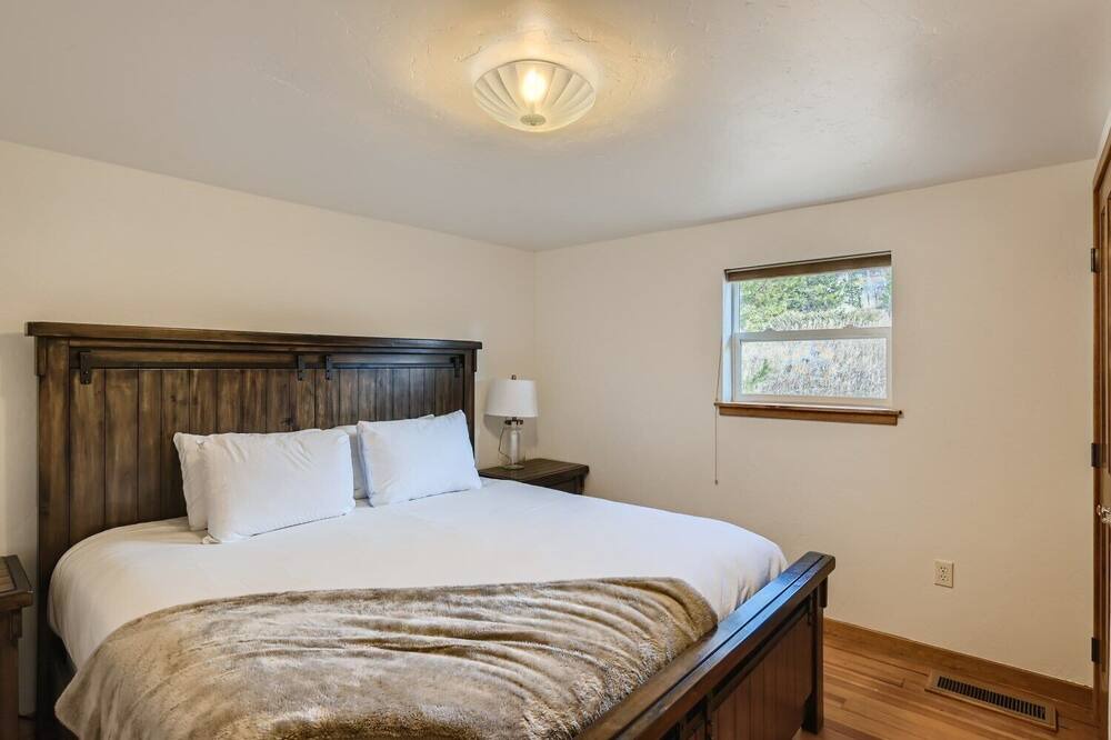 Photo of Bedroom in Silverthorne