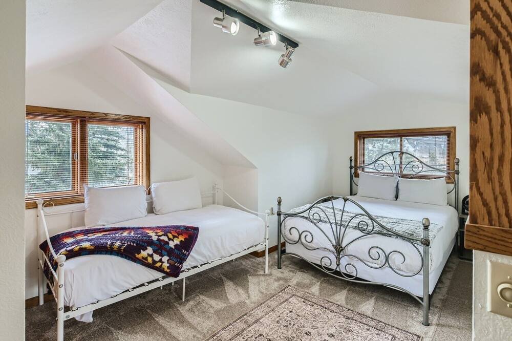 Photo of Bedroom in Silverthorne