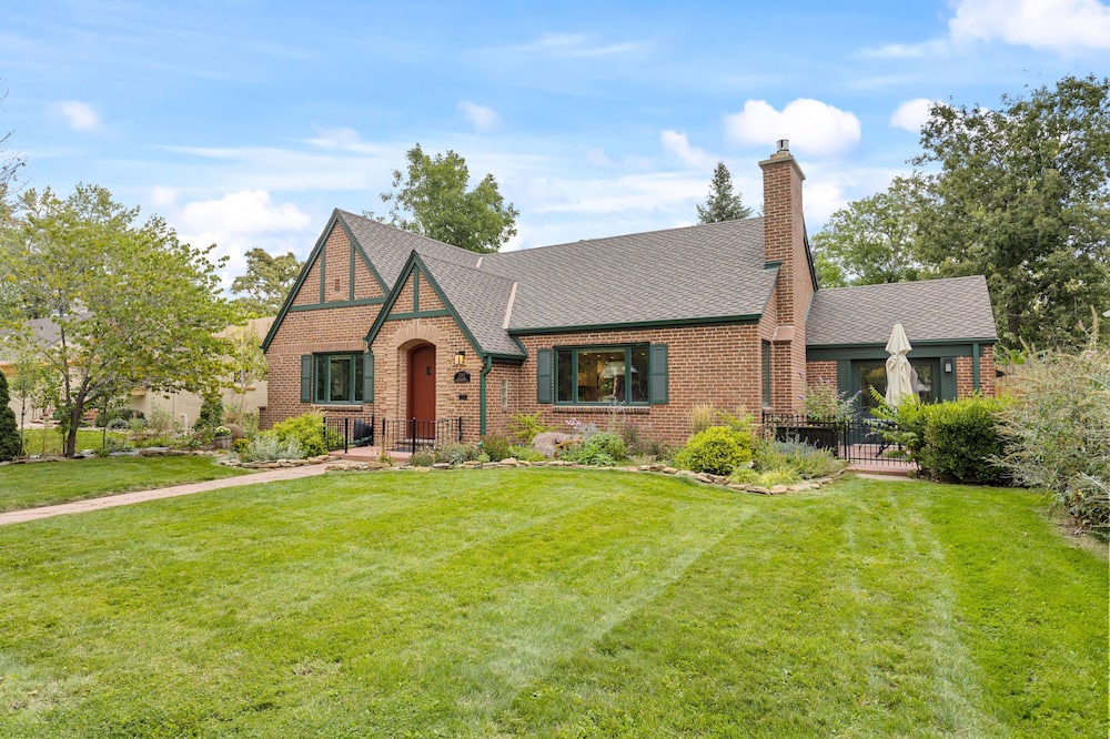 Photo of Outdoor in South Park Hill