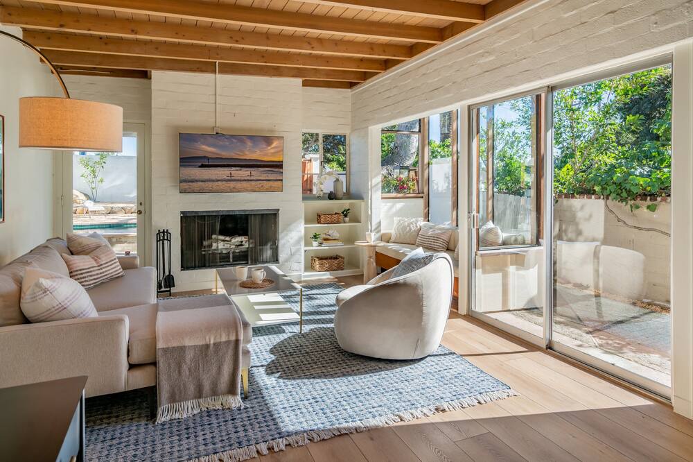 Photo of Livingroom in Montecito