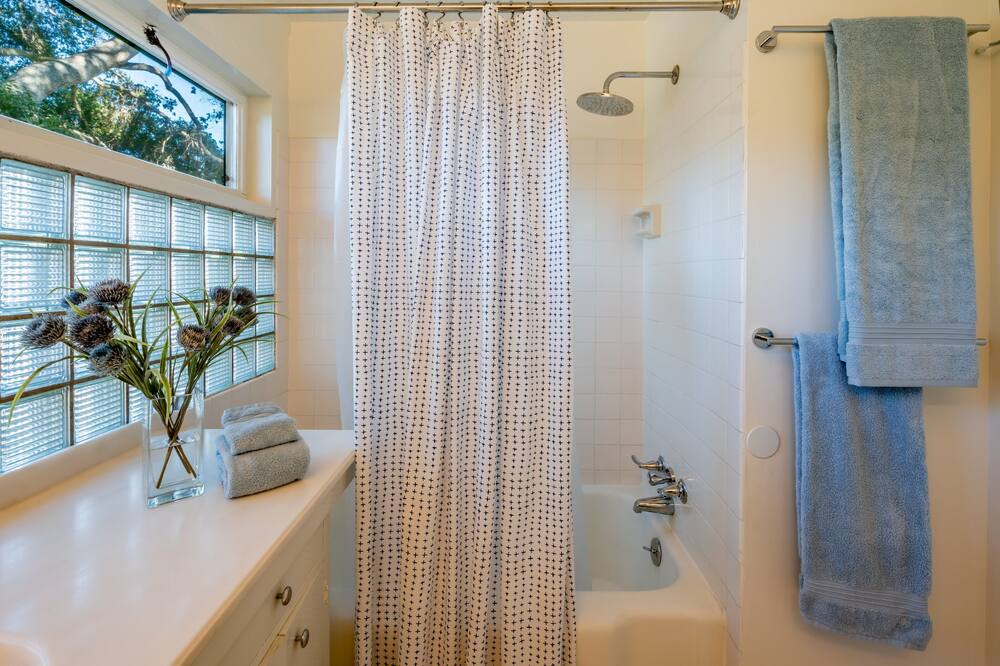 Photo of Bathroom in Montecito