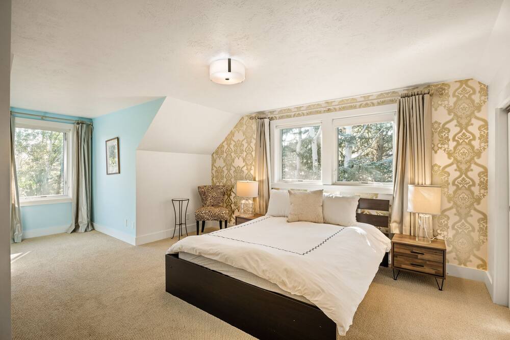 Photo of Bedroom in Snowmass Village