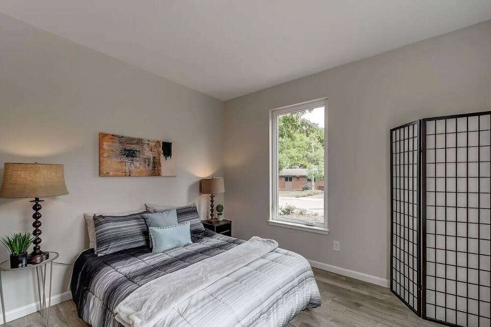 Photo of Bedroom in South Boulder