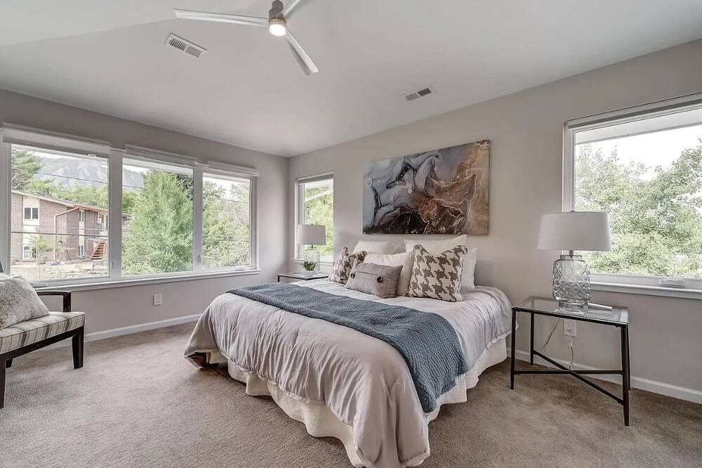 Photo of Bedroom in South Boulder