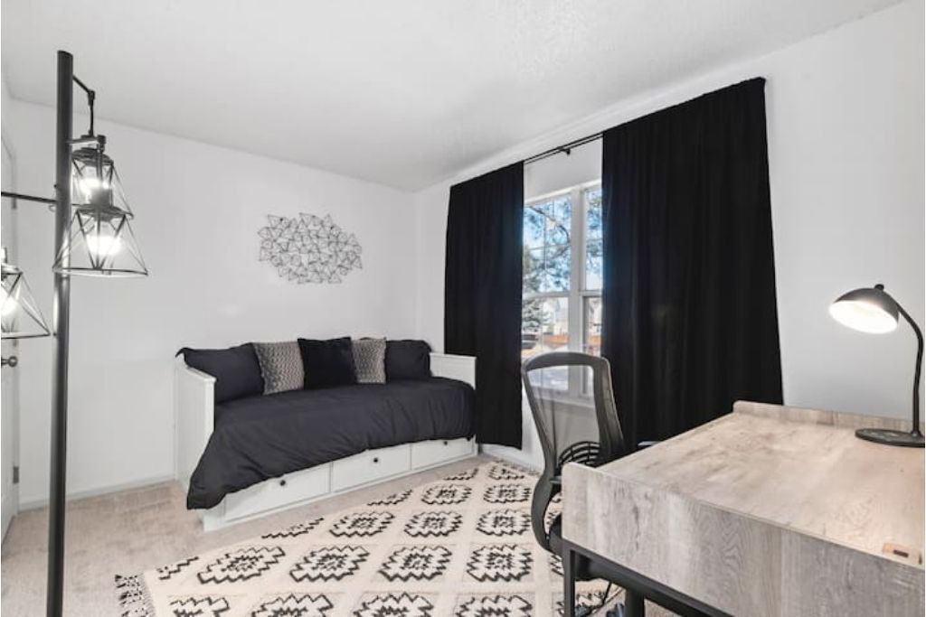 Photo of Livingroom in Littleton
