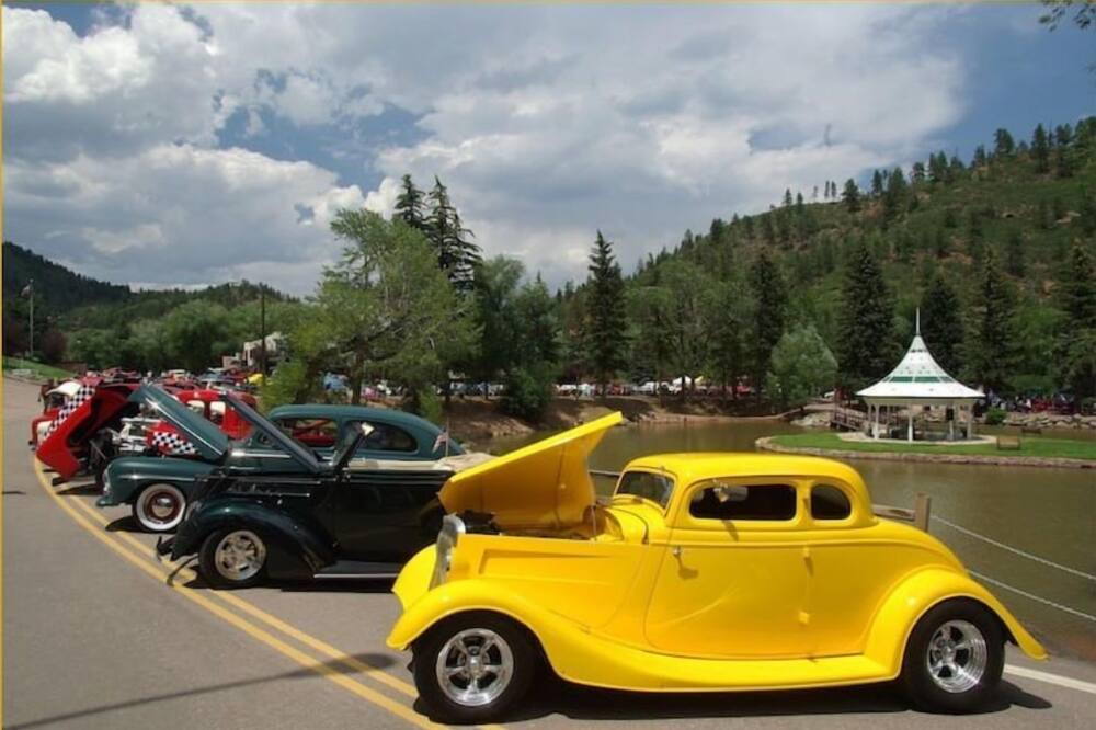 Photo of Others in Green Mountain Falls
