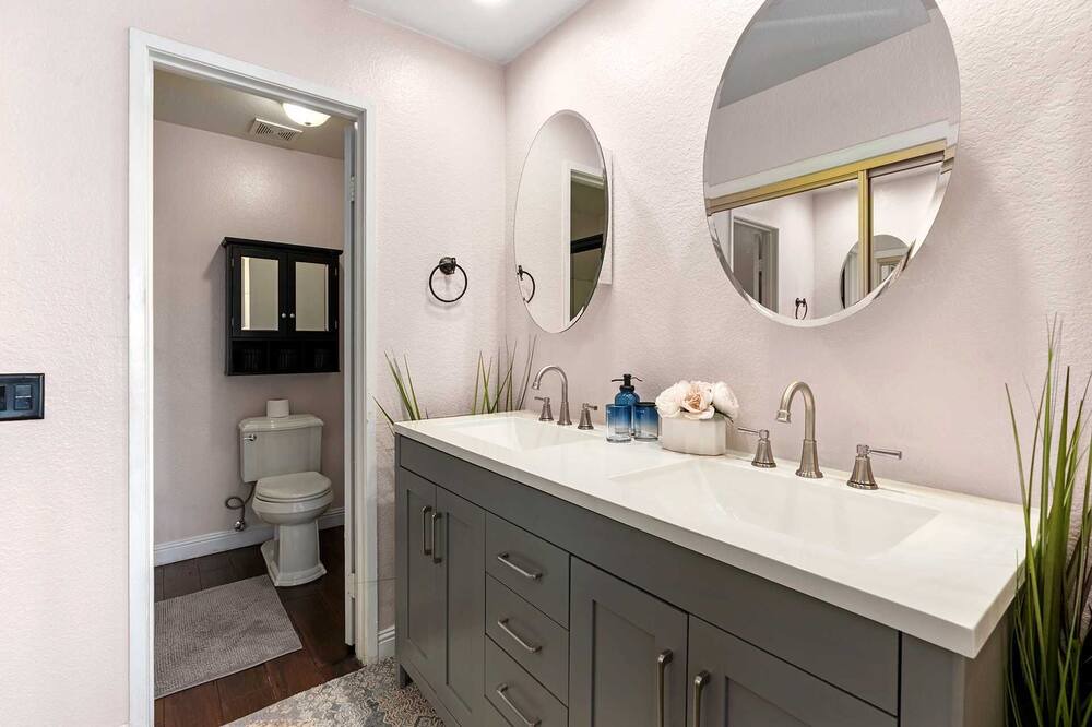 Photo of Bathroom in Rancho Santa Margarita