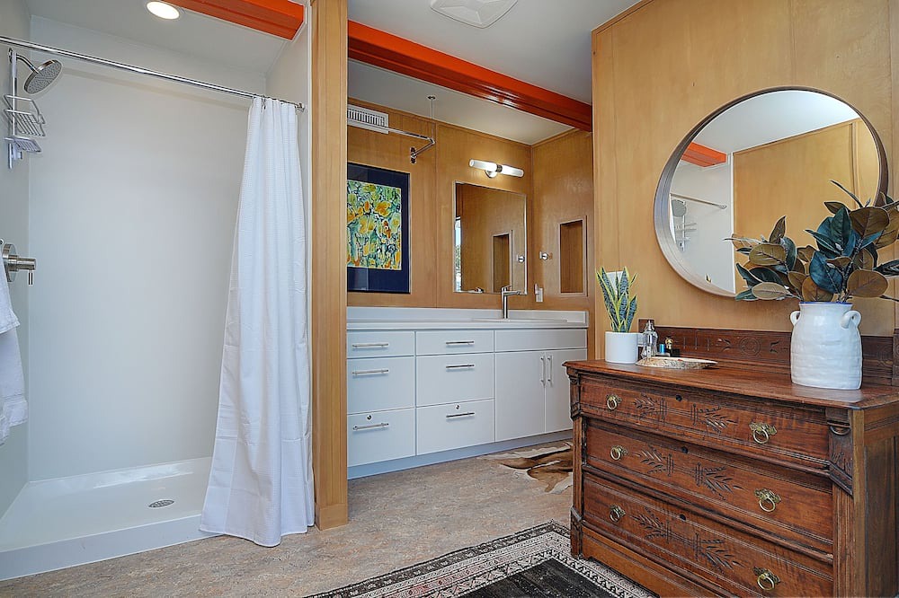 Photo of Bathroom in Salida