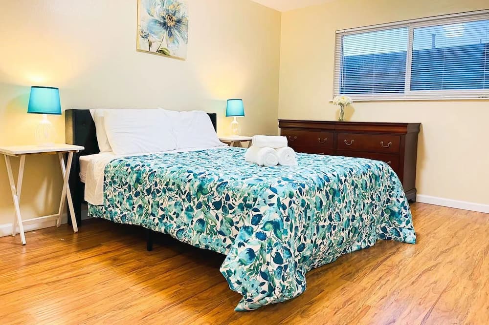 Photo of Bedroom in Union City