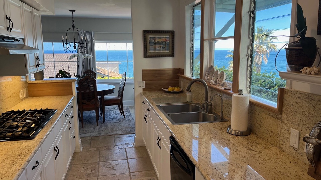 Photo of Kitchen in Laguna Beach
