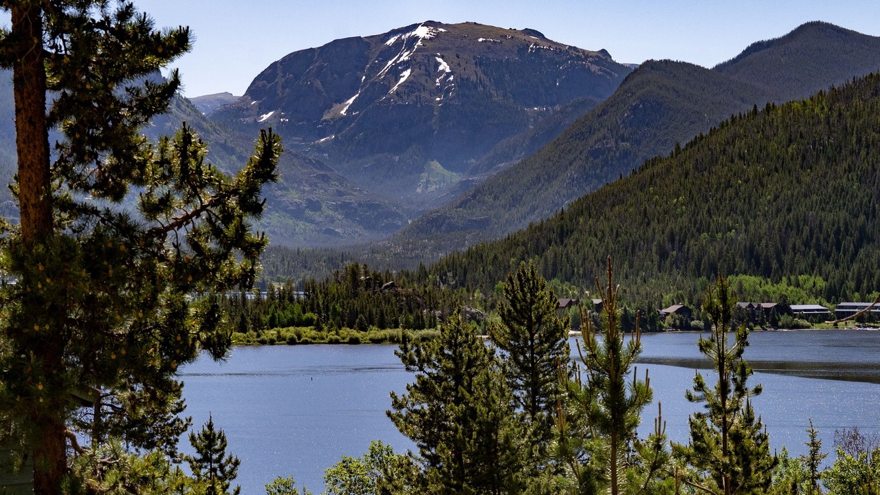 Photo of Others in Grand Lake