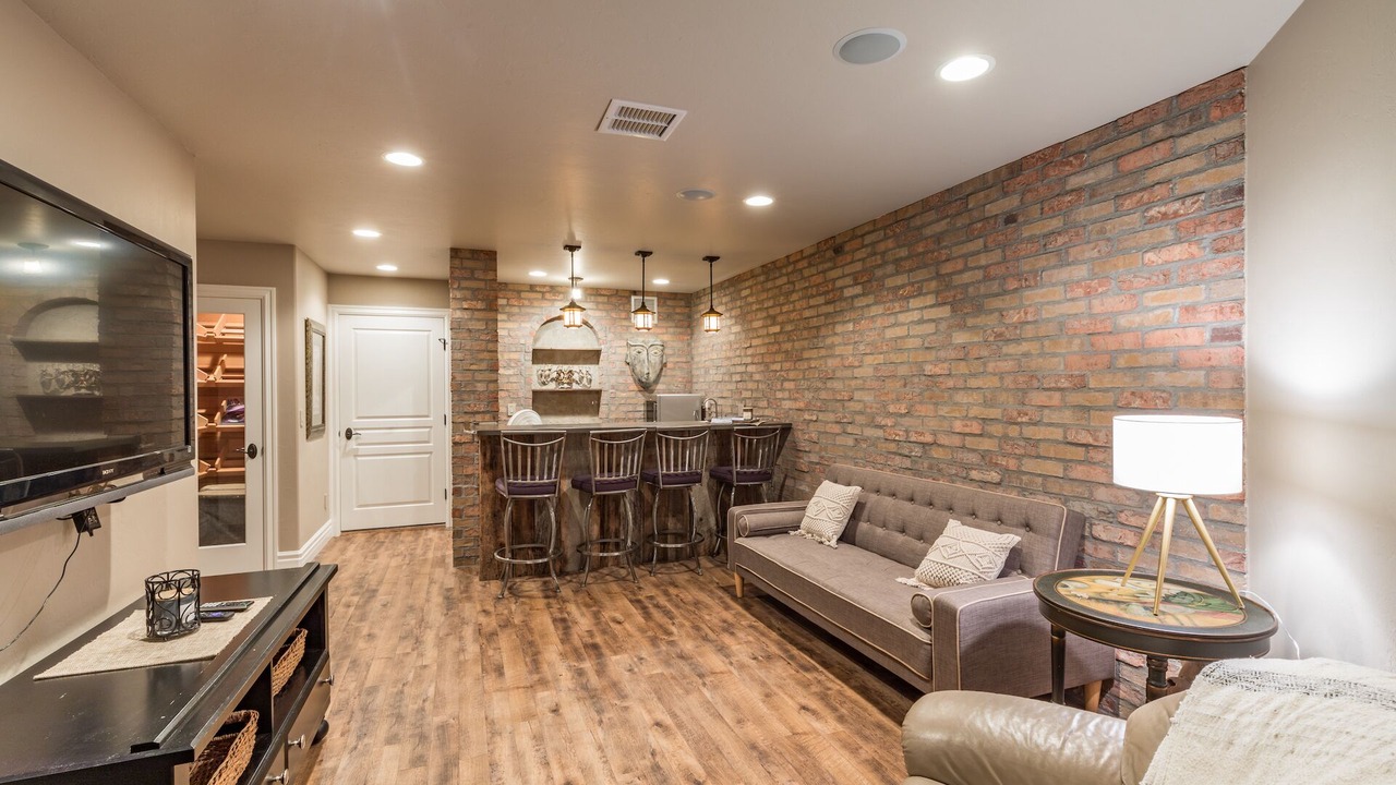 Photo of Livingroom in Loghill Village