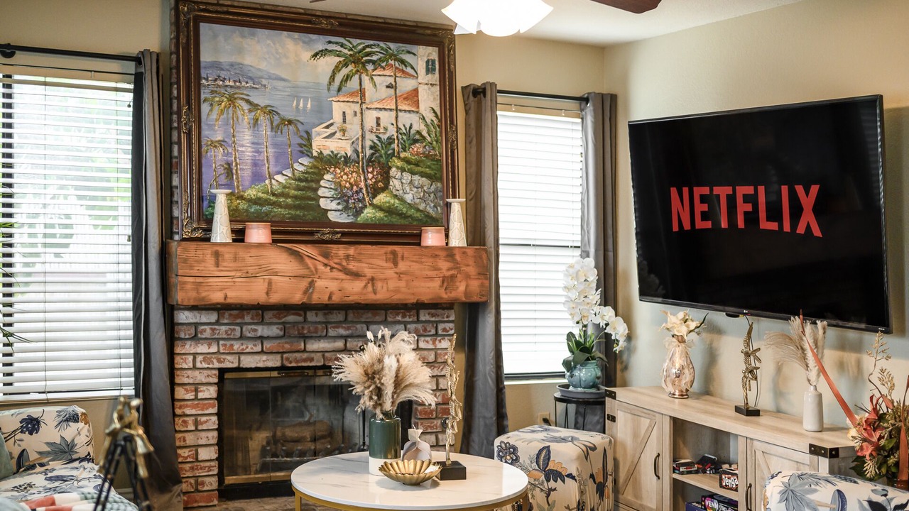 Photo of Livingroom in Lake Elsinore