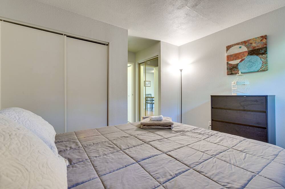 Photo of Bedroom in Golden