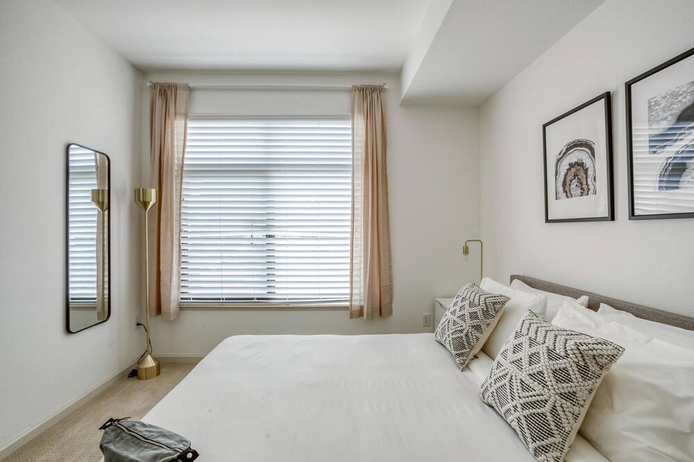 Photo of Bedroom in Cupertino
