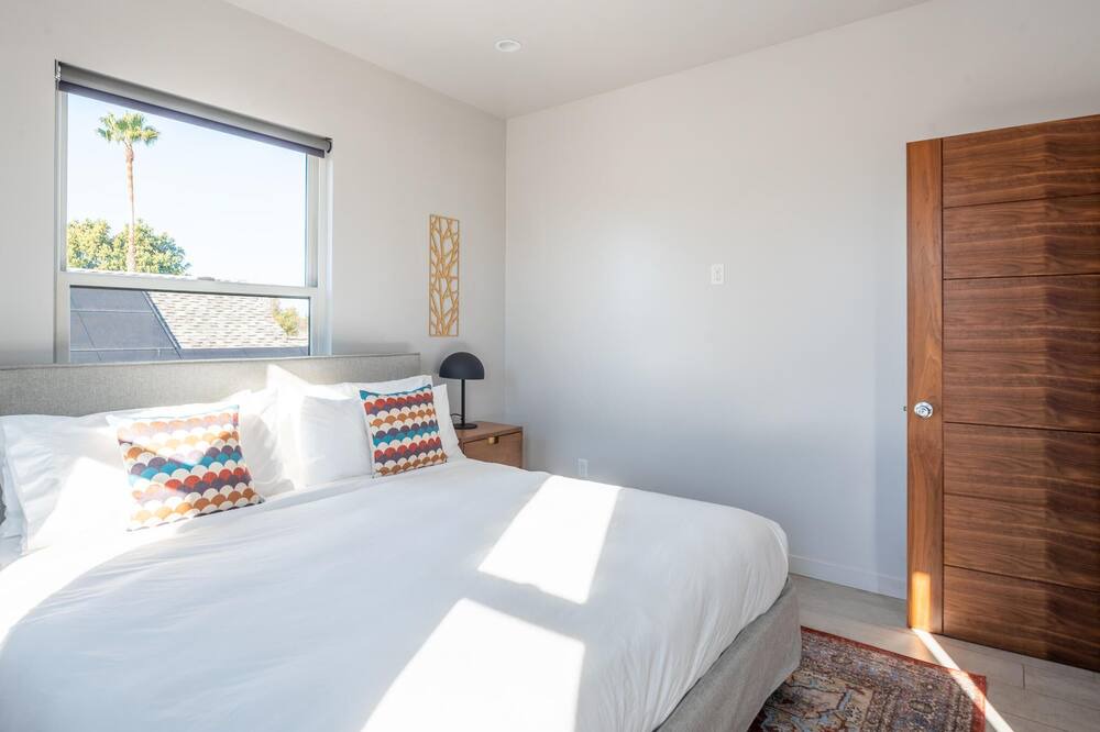 Photo of Bedroom in Northside