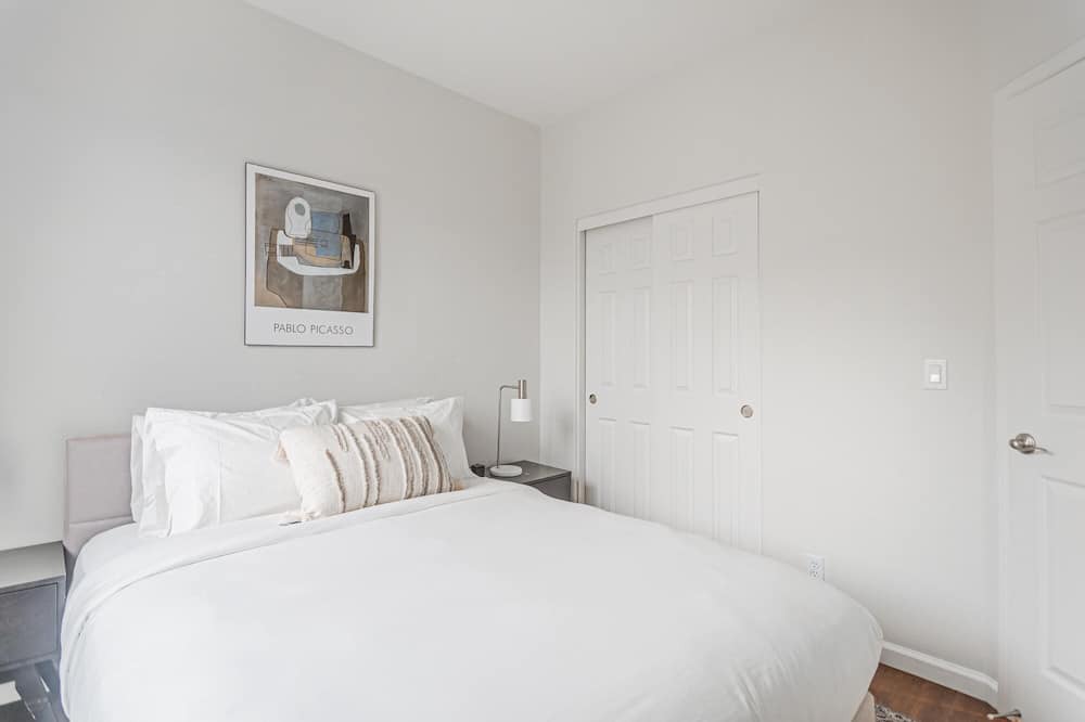 Photo of Bedroom in Union City