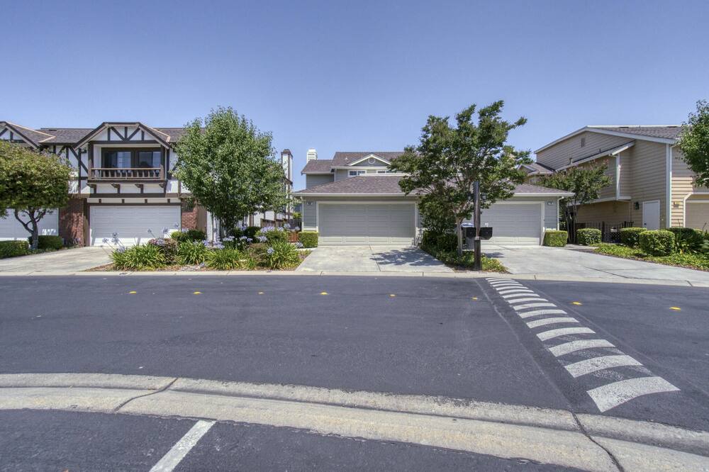 Photo of Outdoor in Milpitas