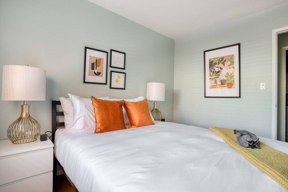 Photo of Bedroom in Fremont