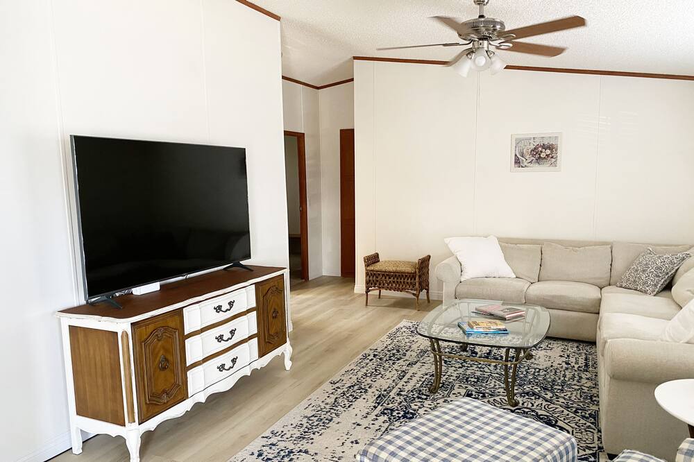 Photo of Livingroom in Bullhead City