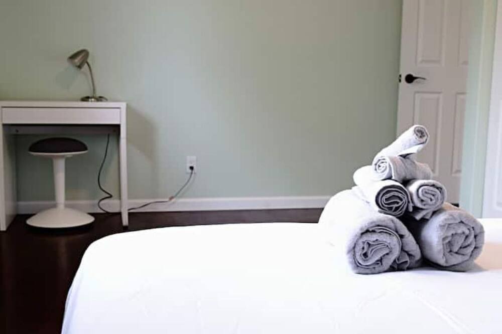 Photo of Bedroom in Cupertino