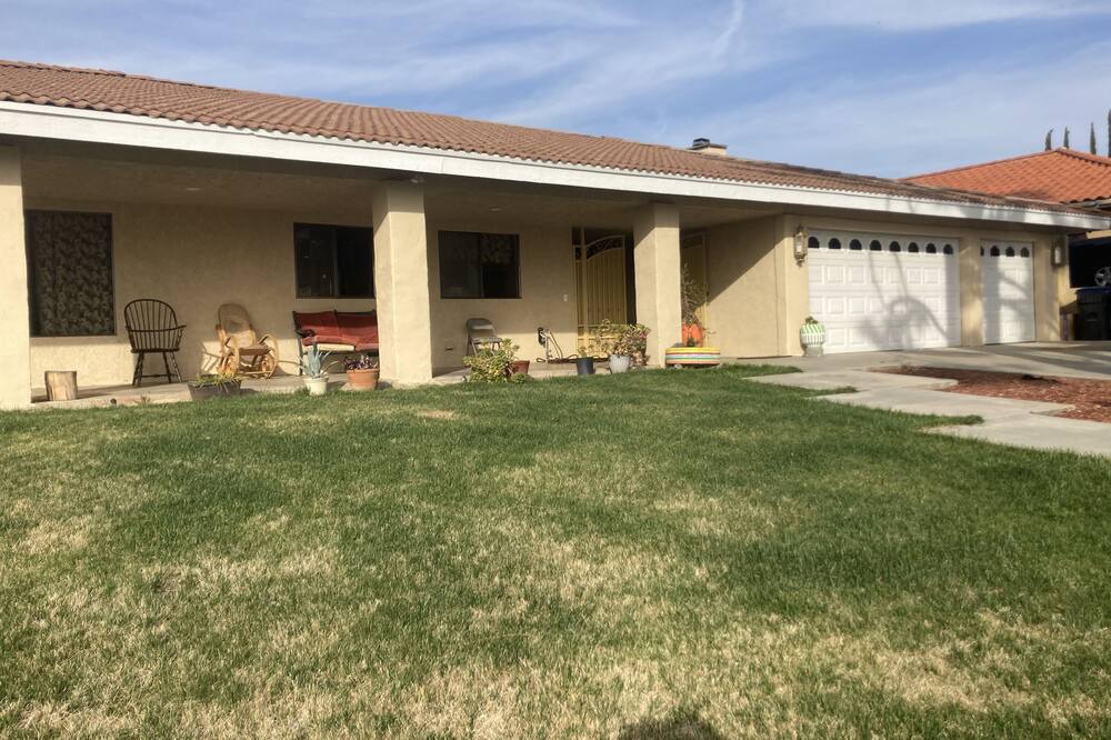 Photo of Outdoor in Hemet