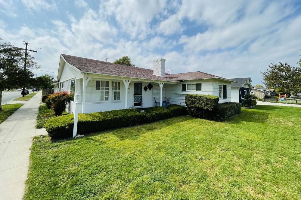 Photo of Outdoor in Sherman Oaks