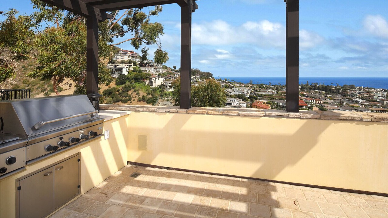 Photo of Outdoor in Emerald Bay
