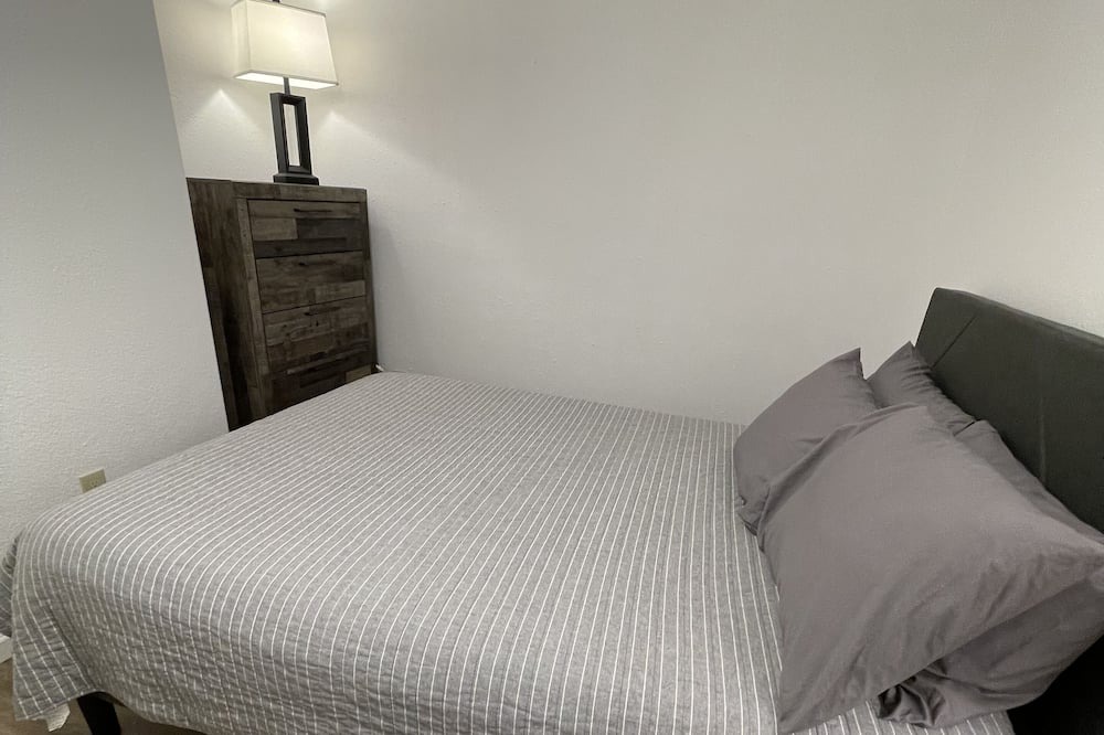 Photo of Bedroom in Meeker