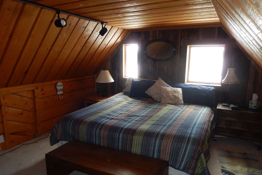 Photo of Bedroom in Clark