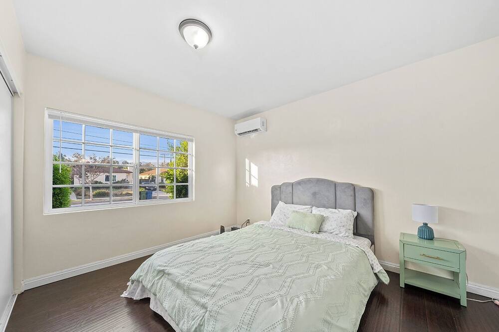 Photo of Bedroom in Monterey Park