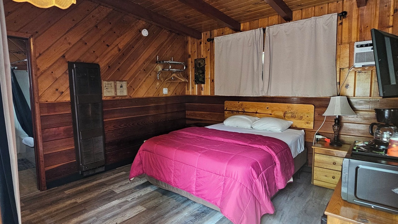 Photo of Bedroom in Walker