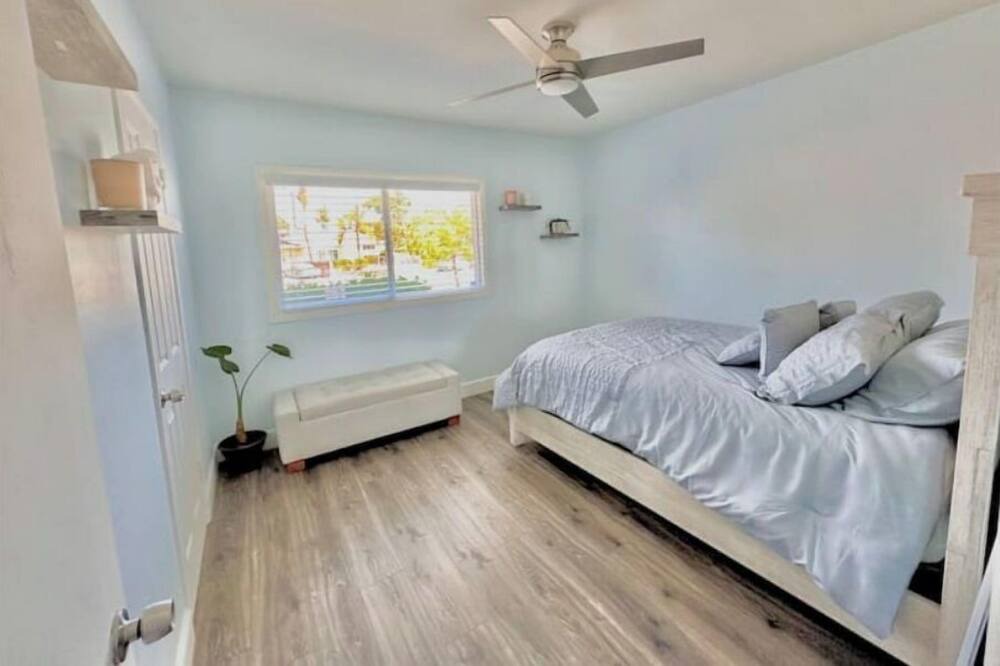 Photo of Bedroom in Whittier