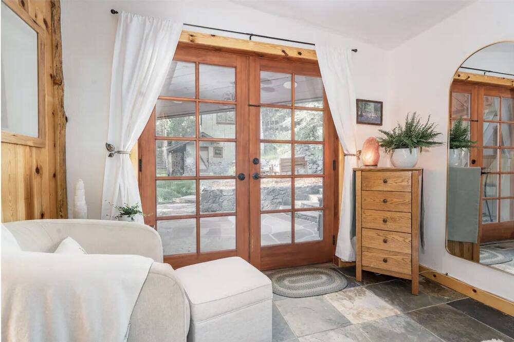 Photo of Bedroom in Evergreen