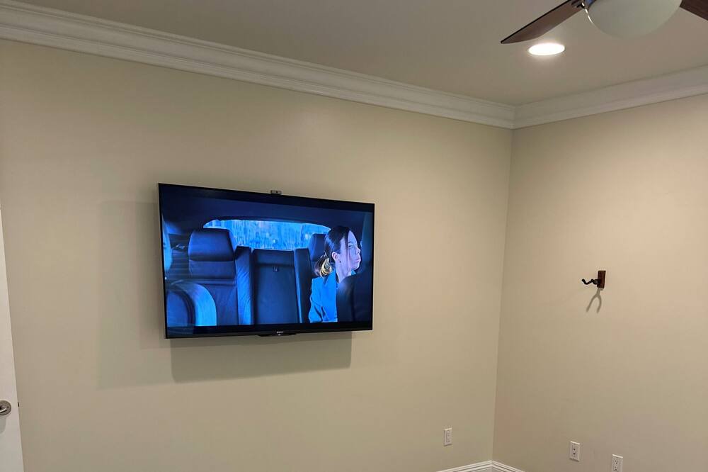Photo of Bedroom in Tri-West