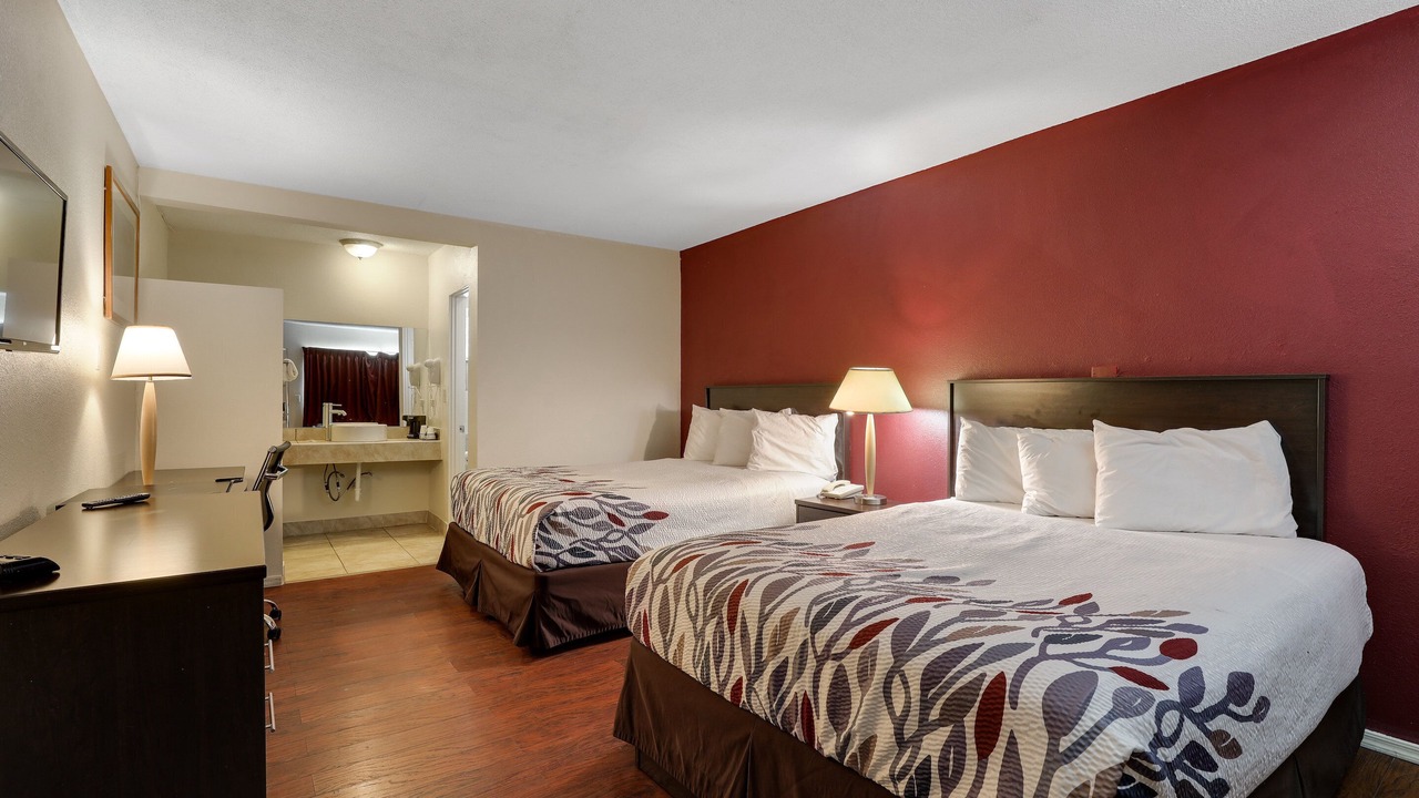 Photo of Bedroom in Needles