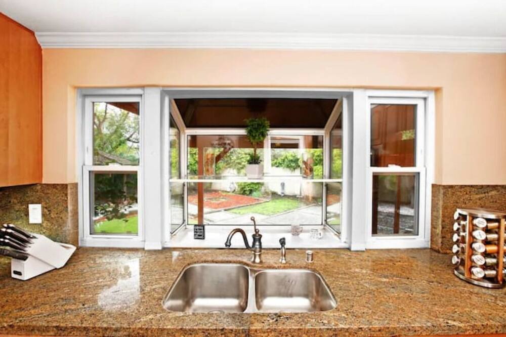 Photo of Kitchen in Mission Valley
