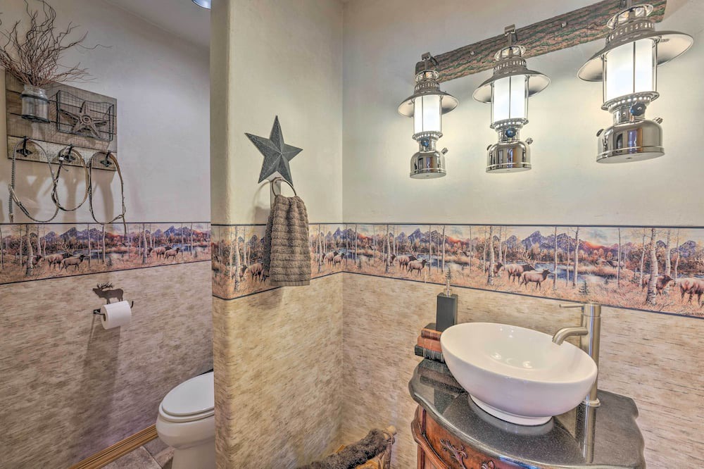 Photo of Bathroom in Kingman