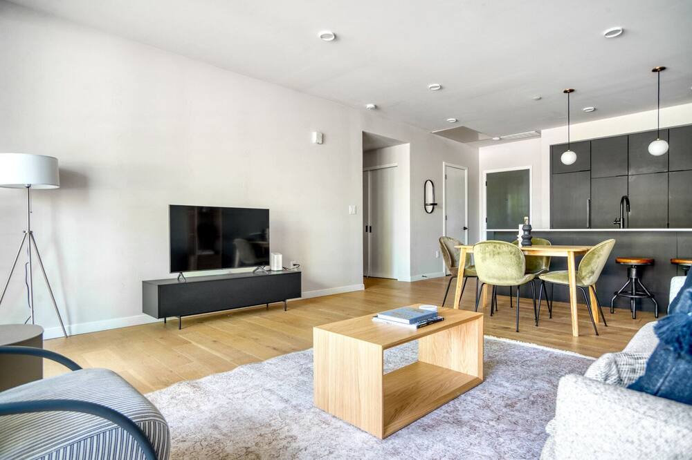 Photo of Livingroom in City Park West