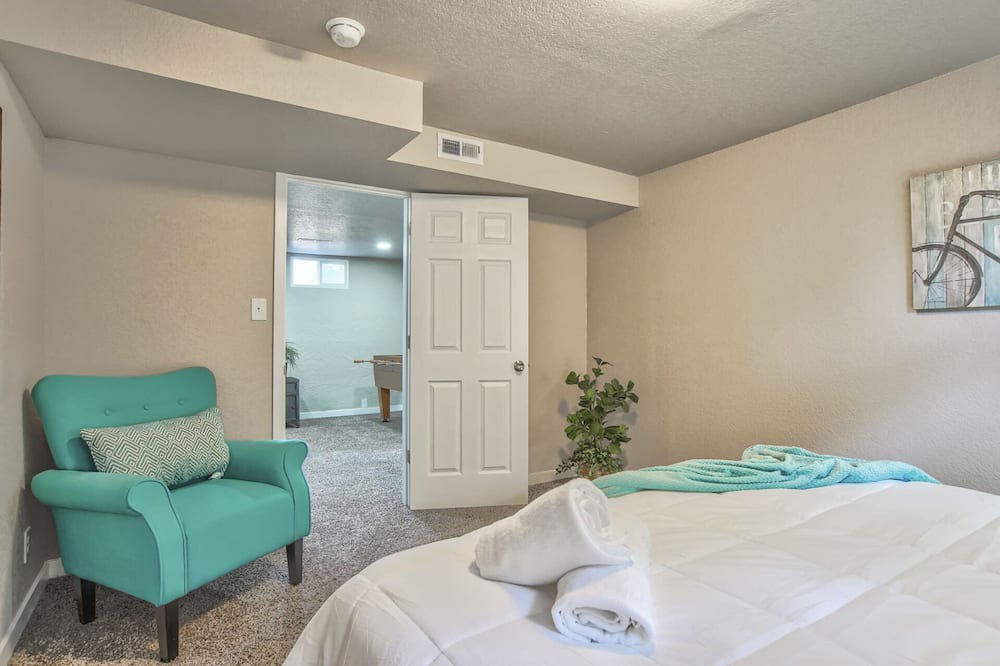 Photo of Bedroom in Colorado Springs