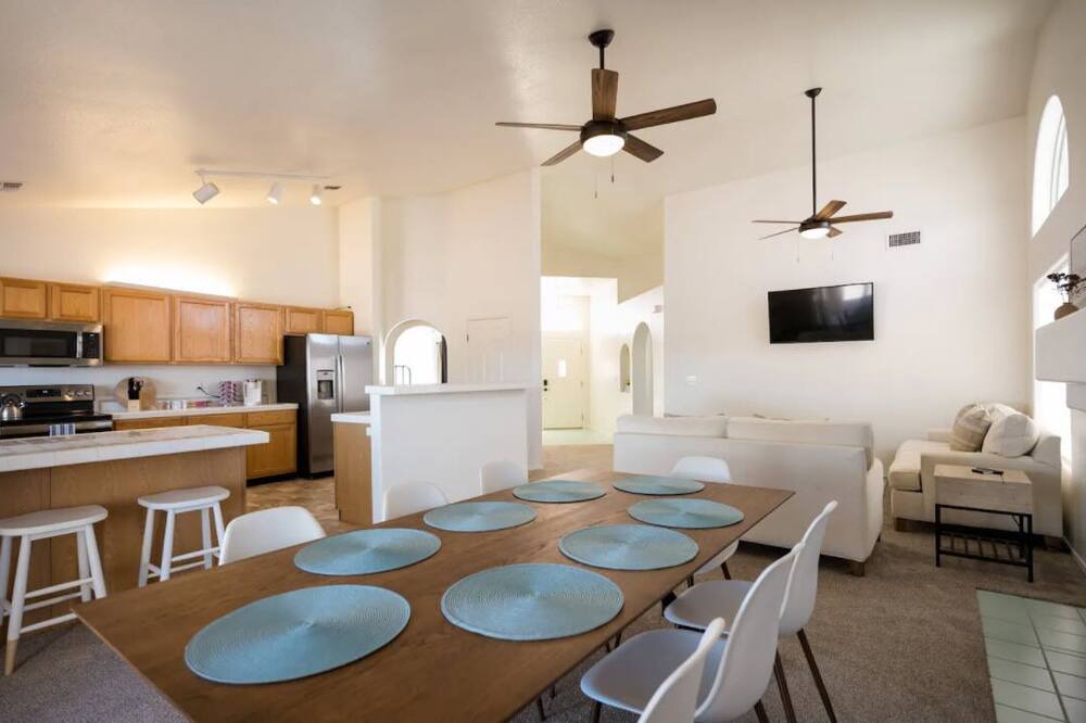 Photo of Others in Sunridge Estates