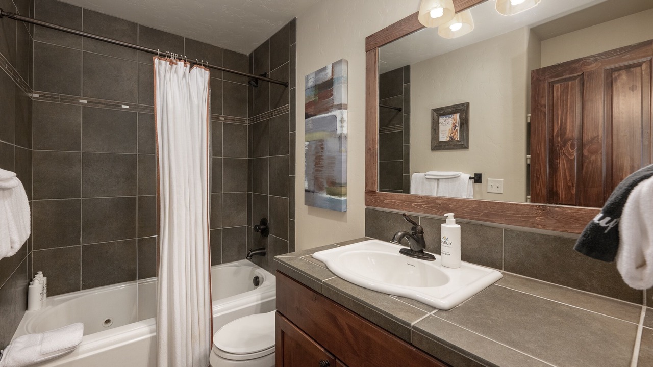 Photo of Bathroom in Fraser