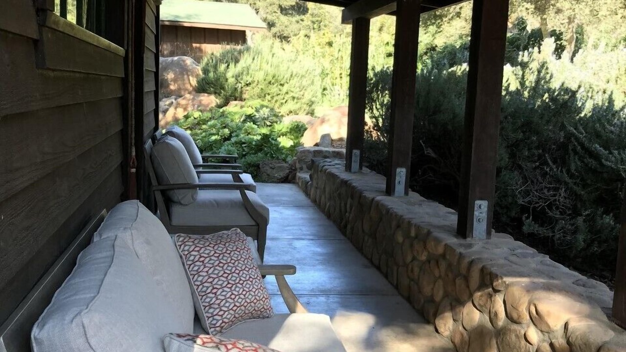 Photo of Patio Balcony in Toro Canyon